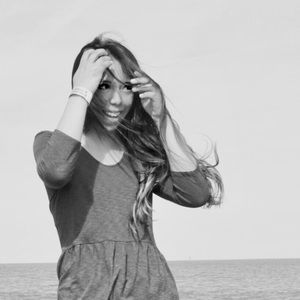 Meet your Posher, Claudia